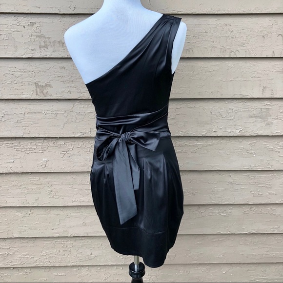 French NafNaf satiny one shoulder cocktail dress - Picture 4 of 7